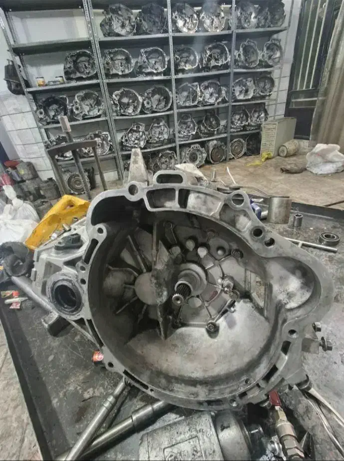 تعمیرات*فوق تخصصی*خودرهای *چینی* وروز دنیا|خدمات موتور و ماشین|شیراز, یخ سازی|دیوار