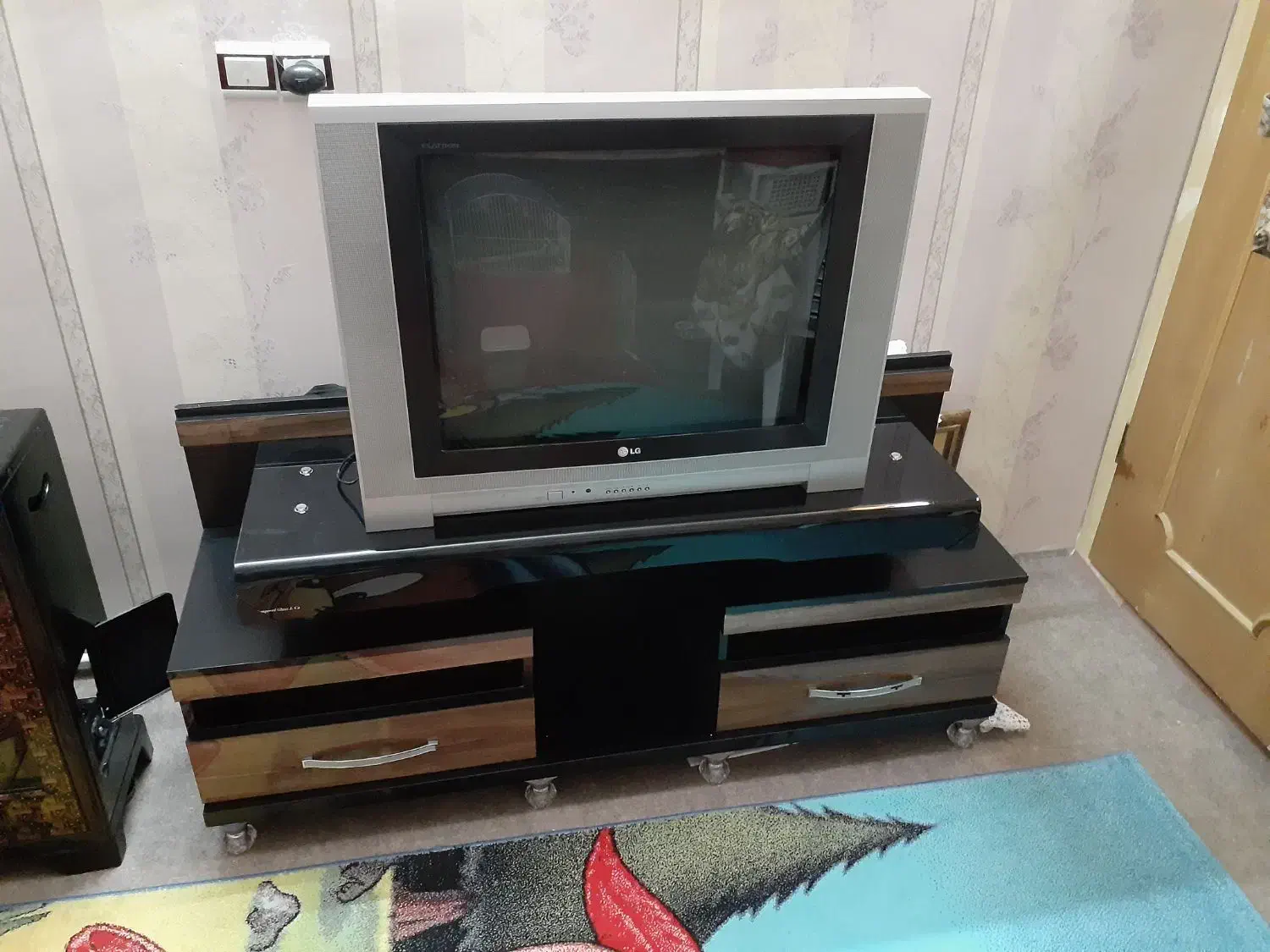 میز تلویزیون|میز تلویزیون|سلماس, |دیوار