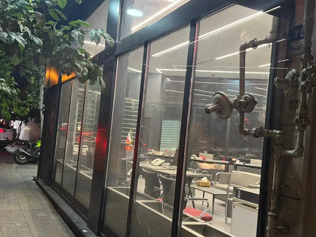 رهن و اجاره مغازه تاپ لوکیشن|اجارهٔ مغازه و غرفه|تهران, اختیاریه|دیوار