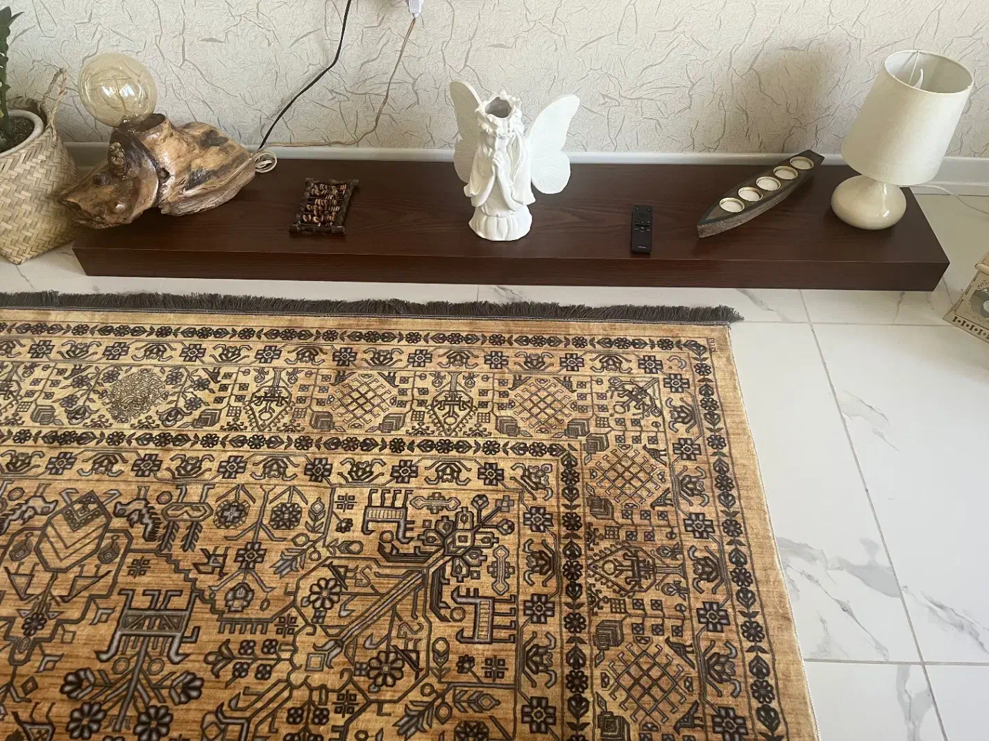 شلف|کتابخانه، شلف، قفسههای دیواری|کیش, |دیوار