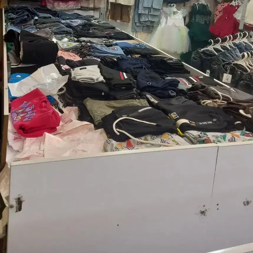 میز|میز تحریر و کامپیوتر|یزد, |دیوار