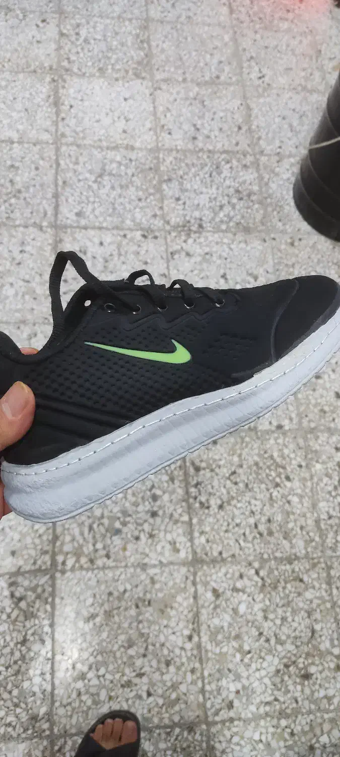 کفش زیر قیمت عمده فروشی|کیف، کفش، کمربند|دهق, |دیوار