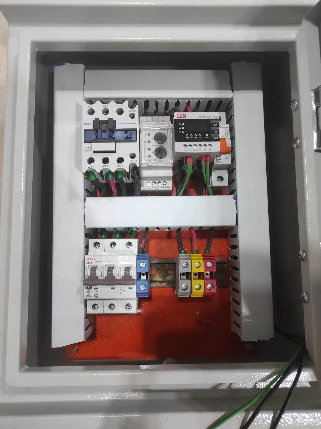 برق کشی ، برقکشی ساختمان و صنعتی ۳ فاز و تکفاز|خدمات پیشه و مهارت|رفسنجان, |دیوار