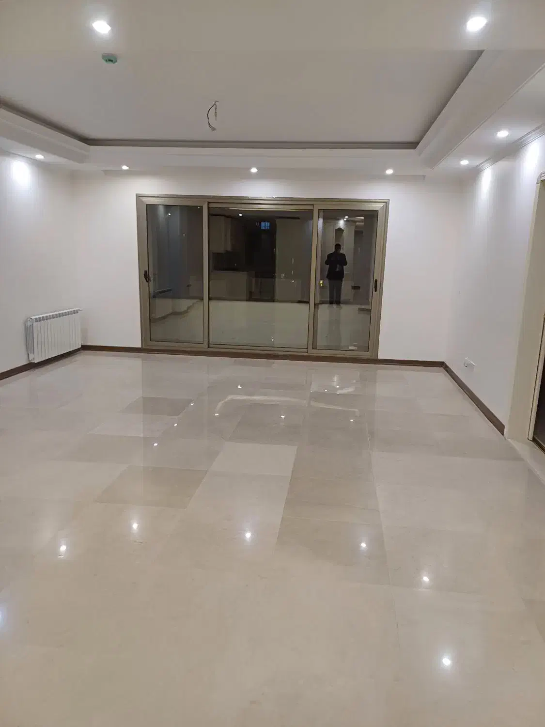 ۲۰۰متر ۴خواب رهن و اجاره پاسداران. شیان