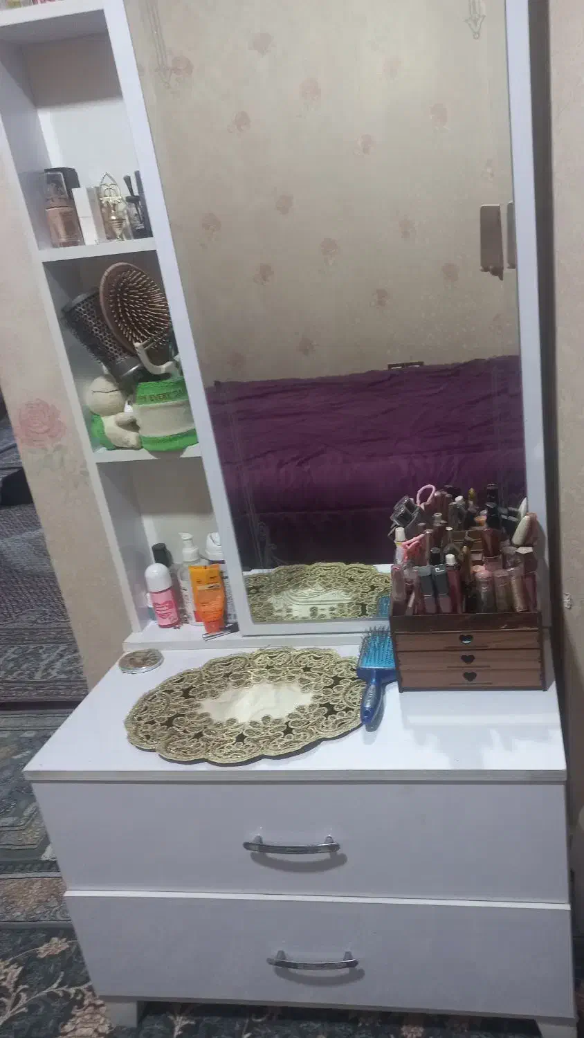 تخت دونفره بدون تشک باآییه|تخت و سرویس خواب|نسیم‌شهر, |دیوار