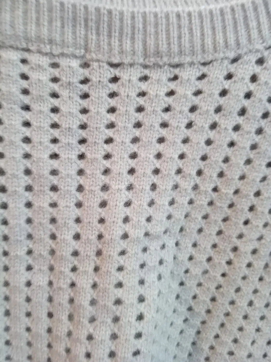 نیم تنه بافت|لباس|کیاکلا, |دیوار