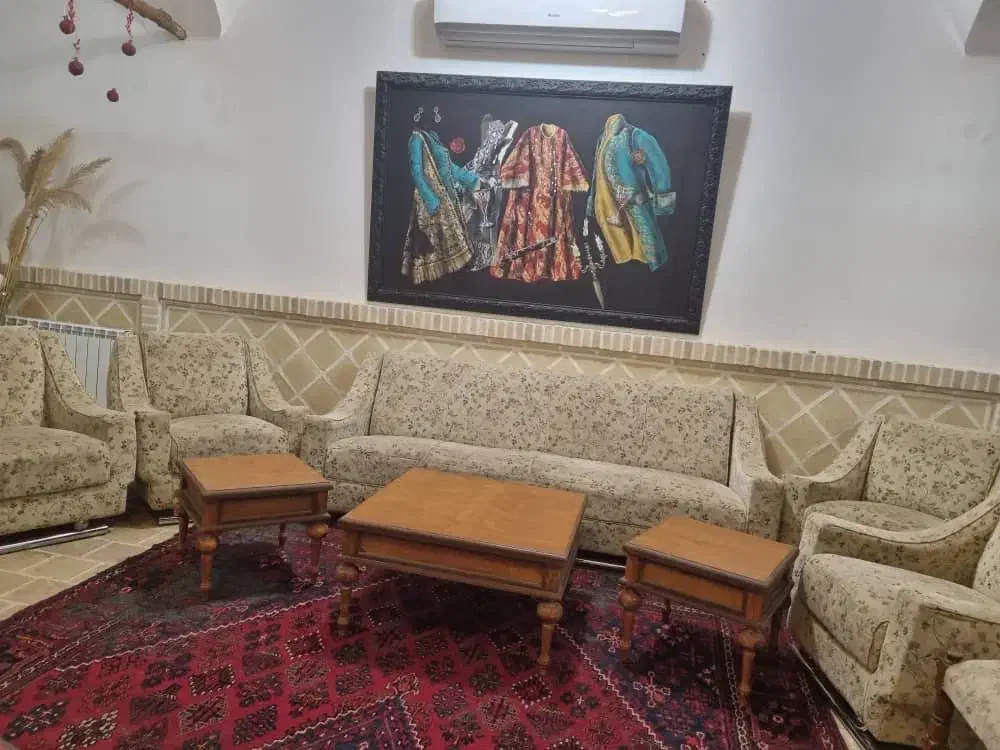 مبل|مبلمان خانگی و میز عسلی|کاشان, پاقپان|دیوار