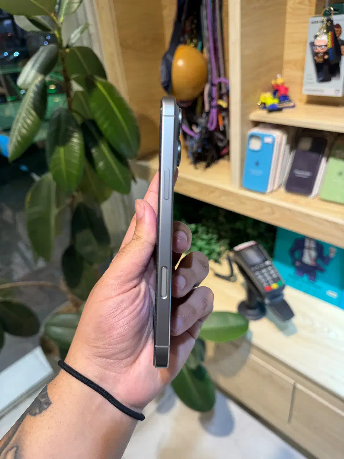 iPhone 16 Pro max 256Gb  آیفون 16 رجیستر شده|موبایل|تهران, هروی|دیوار