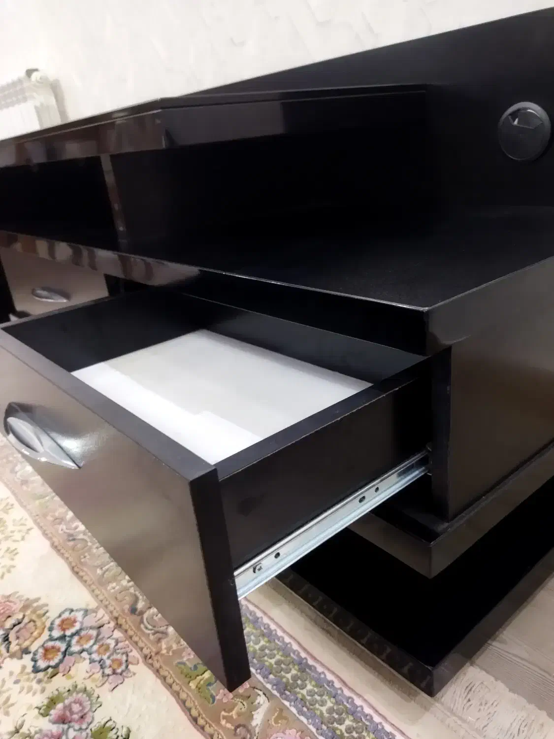 میز تی وی چرخدار|میز تلویزیون|رشت, فلسطین|دیوار