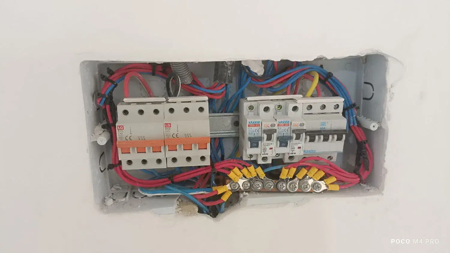 برق کاری|خدمات پیشه و مهارت|خرمشهر, |دیوار