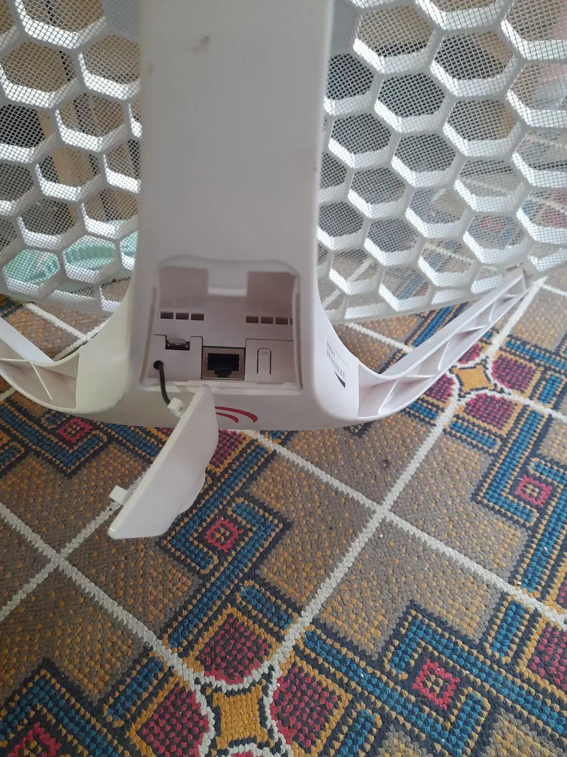 رادیو وایرس میکروتیک|مودم و تجهیزات شبکه|بافق, |دیوار