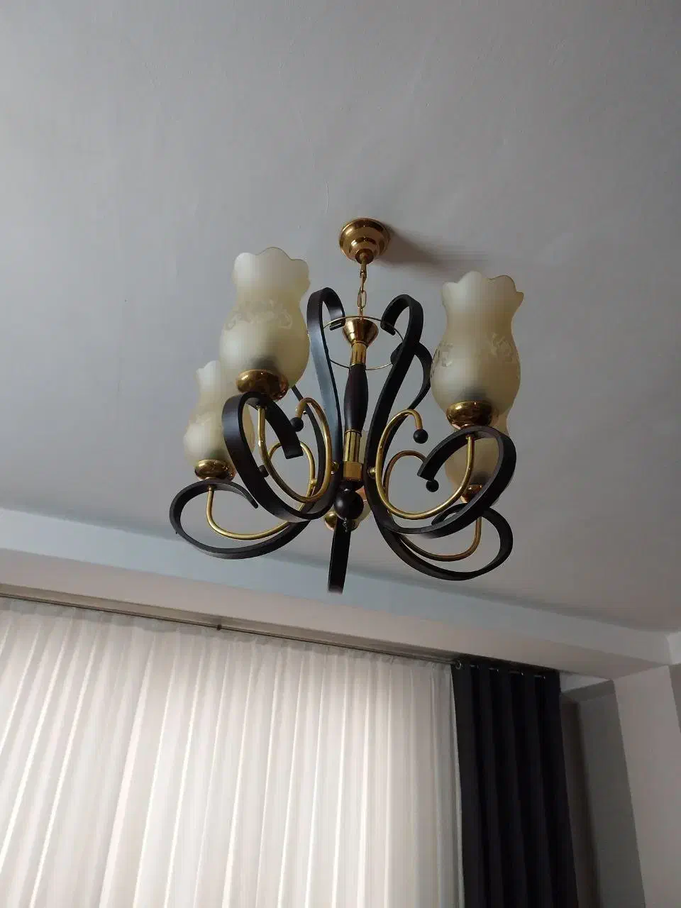 لوستر چوبی|لوستر و چراغ آویز|رباط‌کریم, مسکن مهر آبشناسان|دیوار