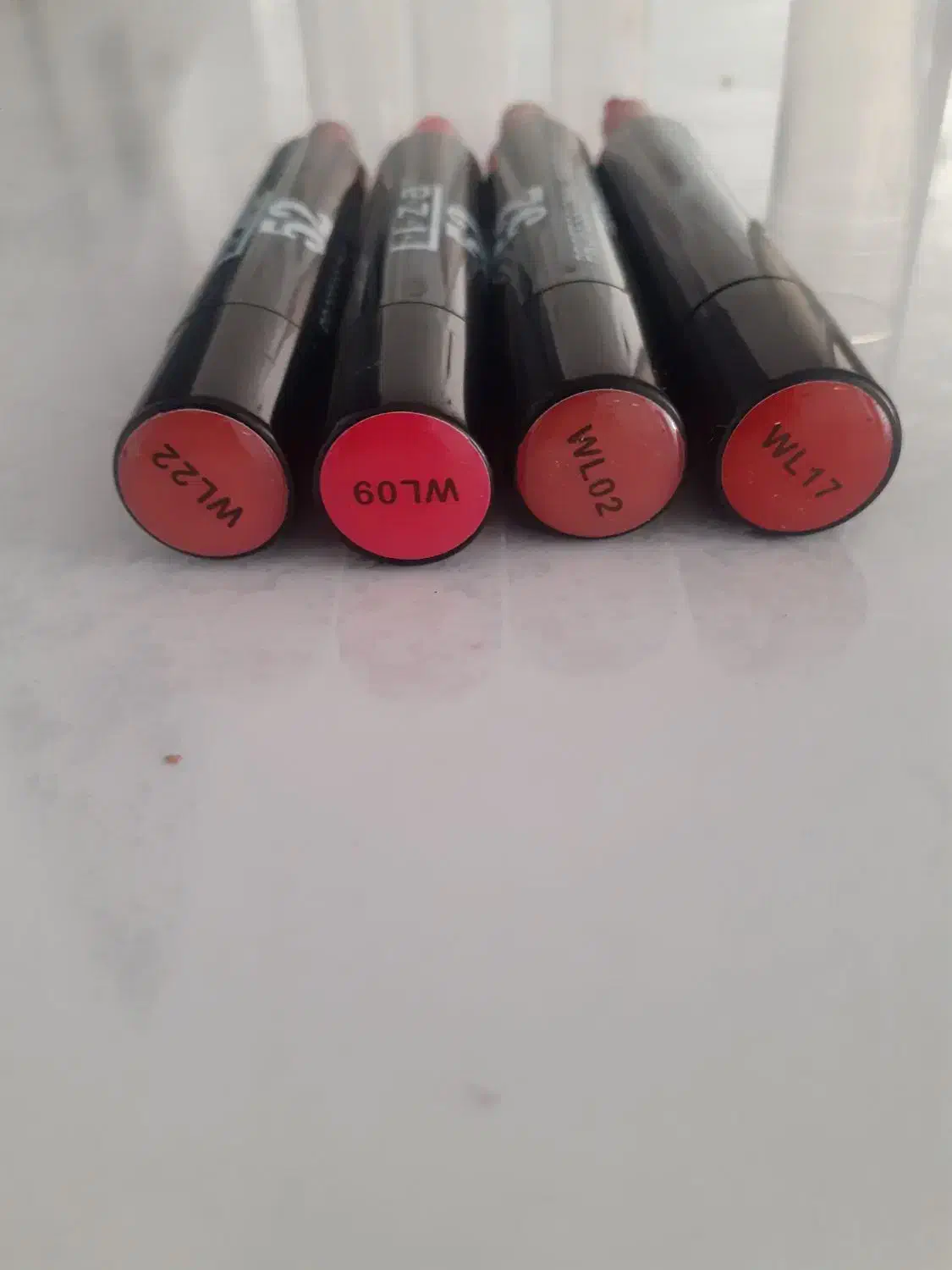 رژ لب|آرایشی، بهداشتی، درمانی|زرین دشت (فارس), |دیوار