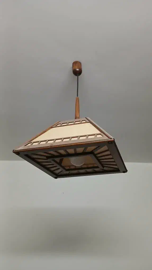 لوستر|لوستر و چراغ آویز|اصفهان, خواجو|دیوار