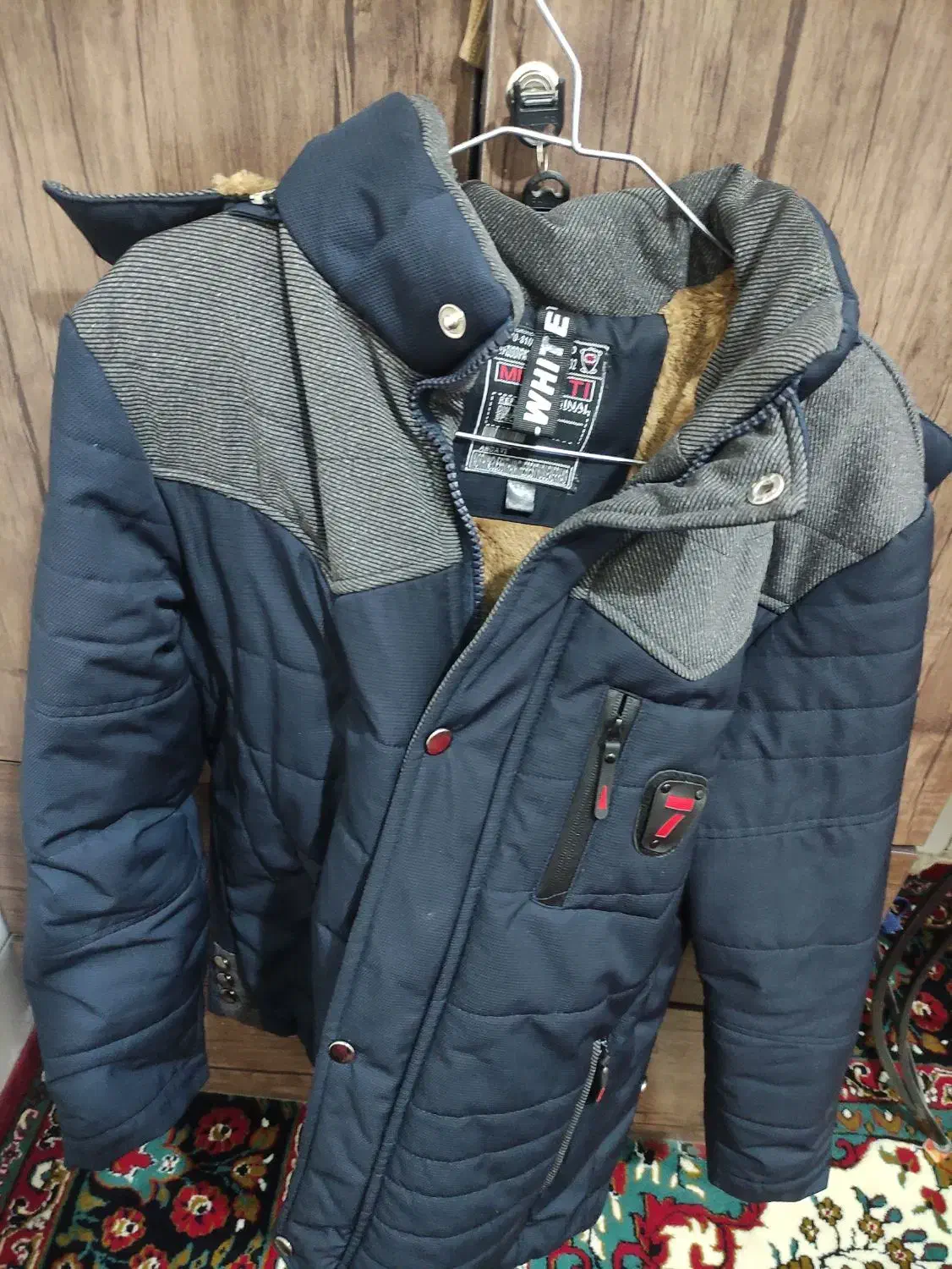 کاپشن در حد نو بسیار گرم|لباس|فسا, |دیوار