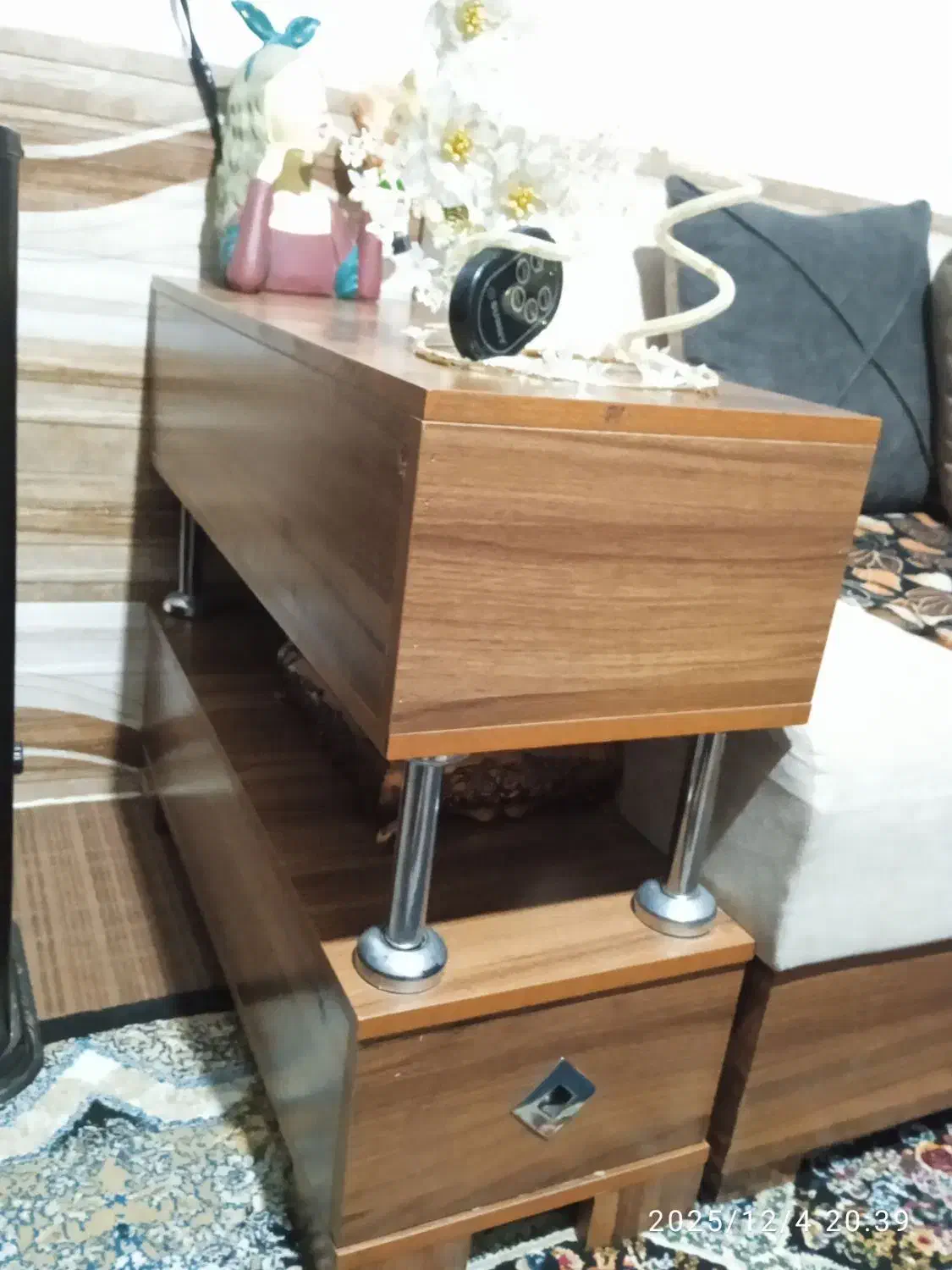 باکس و گل میز چرخشی|مبلمان خانگی و میز عسلی|شیراز, وزیرآباد|دیوار