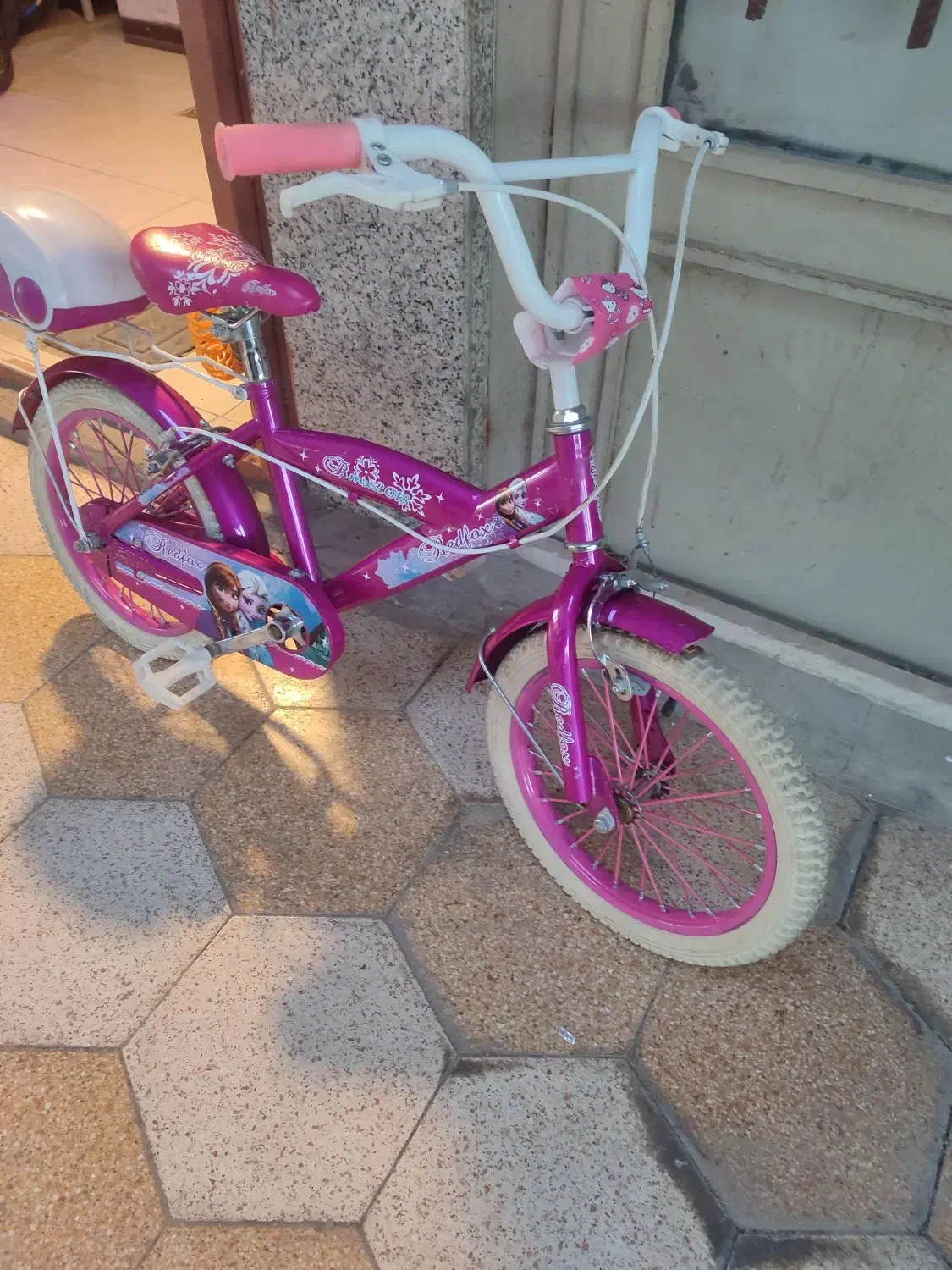 دوچرخه سایز ۱۶ درحد صفر واقعی برند|دوچرخه، اسکیت، اسکوتر|اصفهان, کوی امیریه|دیوار