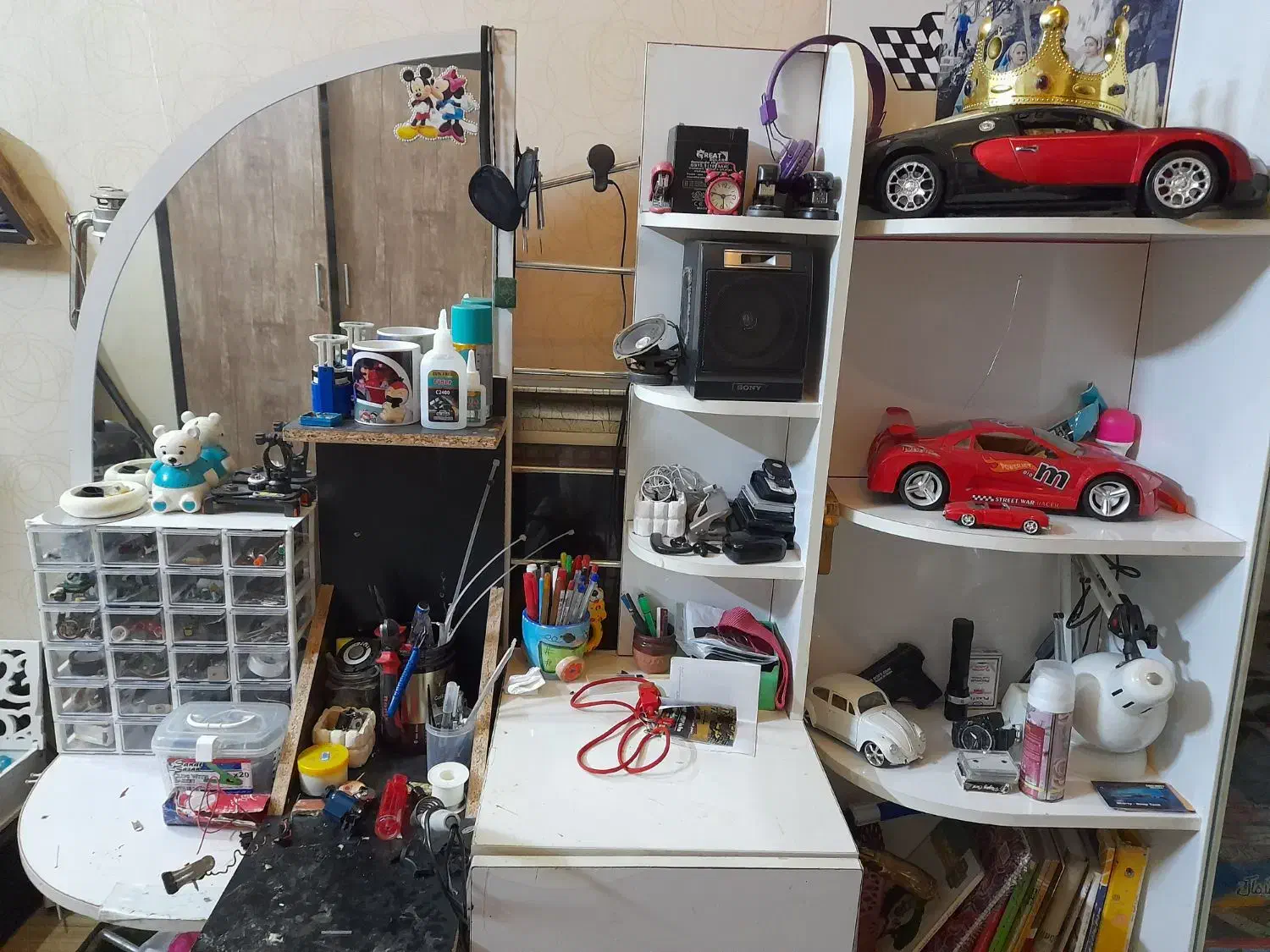 تخت یک نفره با کمد|تخت و سرویس خواب|مشهد, چهارچشمه|دیوار