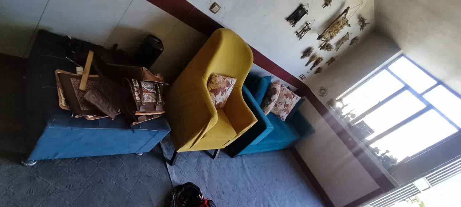 مبل هشت نفره|مبلمان خانگی و میز عسلی|شیراز, باجگاه|دیوار