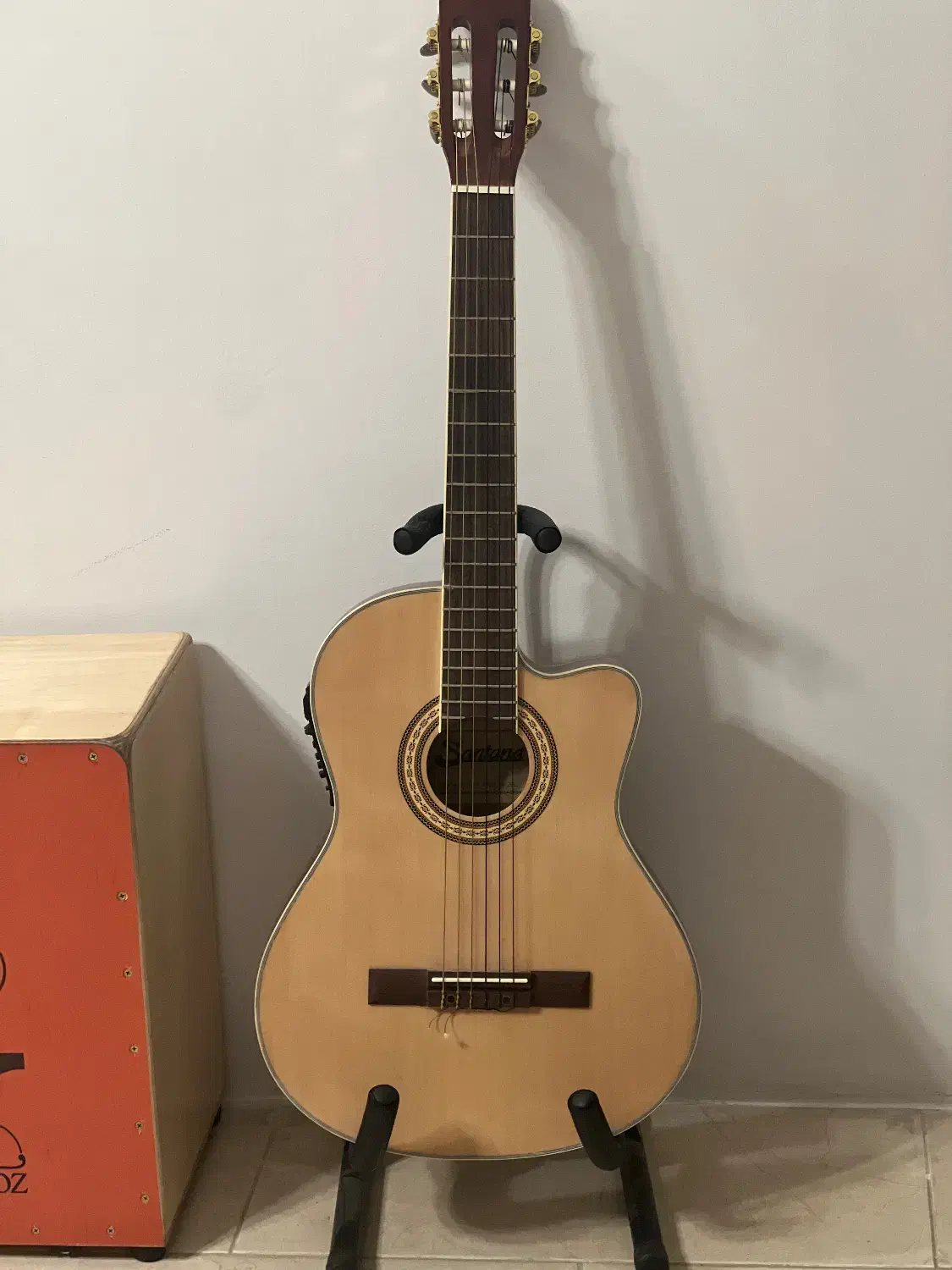 فروش گیتار نو|گیتار، بیس، امپلیفایر|بندر انزلی, نوروزی|دیوار