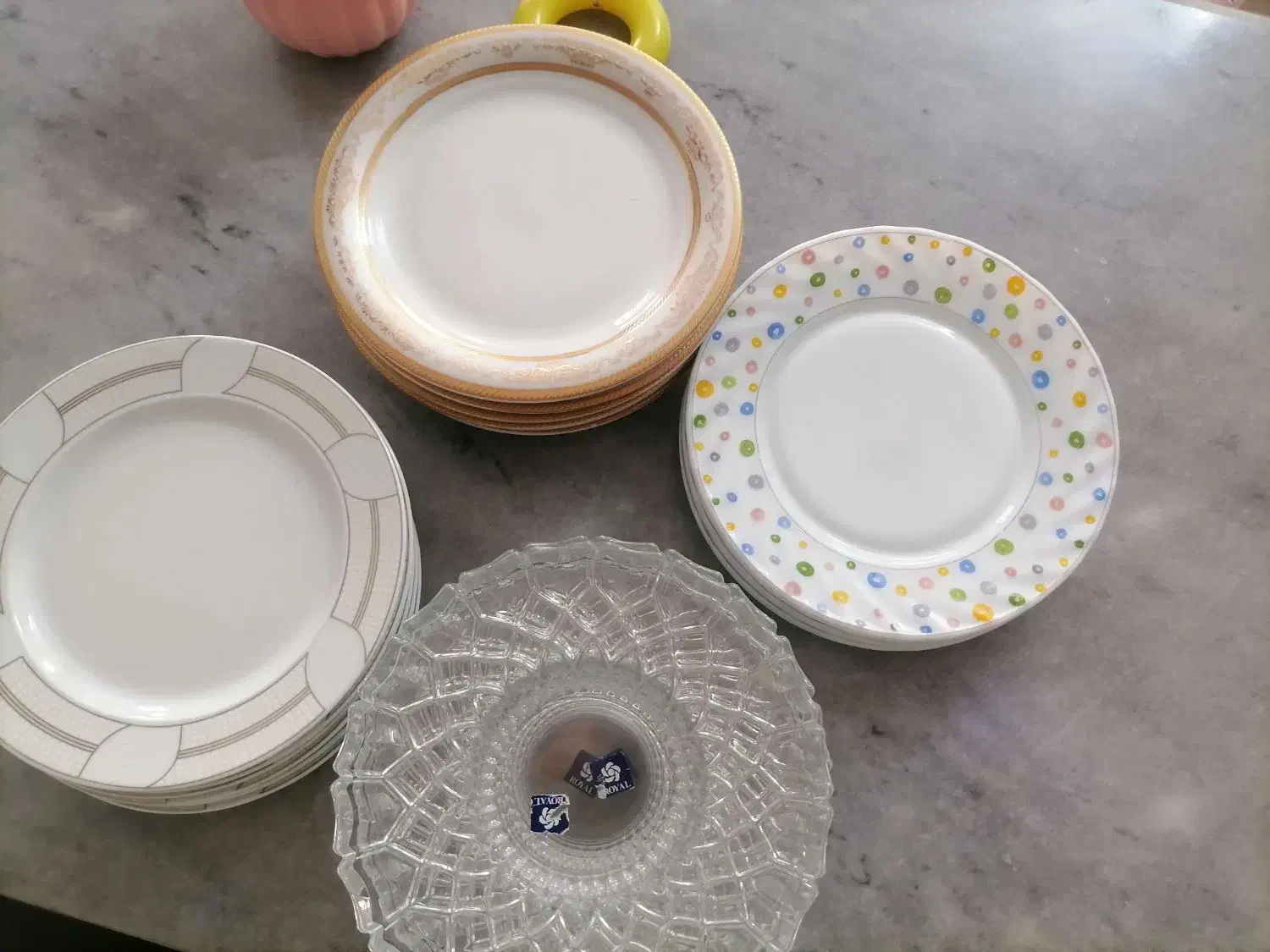 4دست پیش دست میوه خوری فروش فوری|ظروف سرو و پذیرایی|سبزوار, قصبه شرقی|دیوار