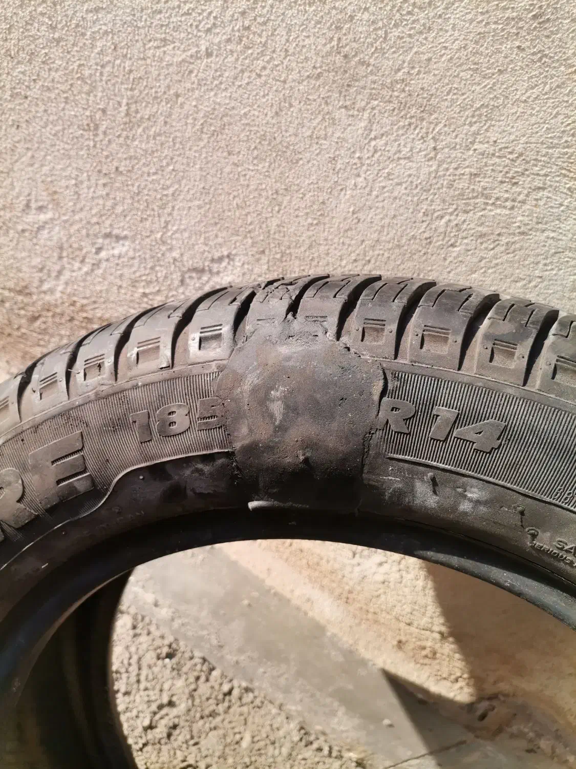 لاستیک مناسب ساینا|قطعات یدکی و لوازم جانبی|قرچک, مهدیه|دیوار