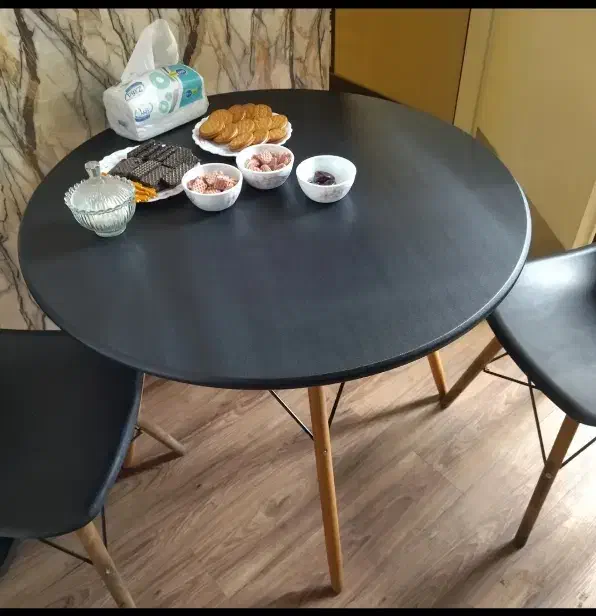 فروش فوری میز و صندلی ست شیک مشکی|میز و صندلی غذاخوری|برخوار, |دیوار