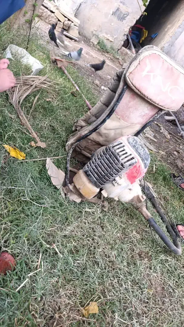 علف زن|ابزارآلات|حمیدیه, |دیوار