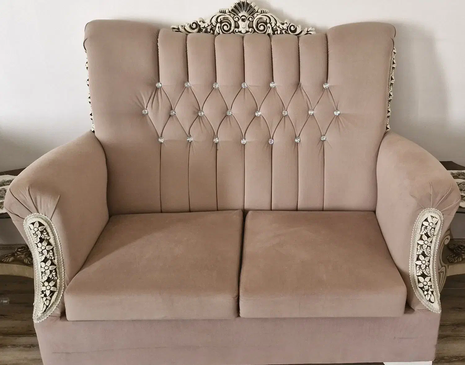 مبل کلاسیک در حد نو|مبلمان خانگی و میز عسلی|صائین قلعه, |دیوار