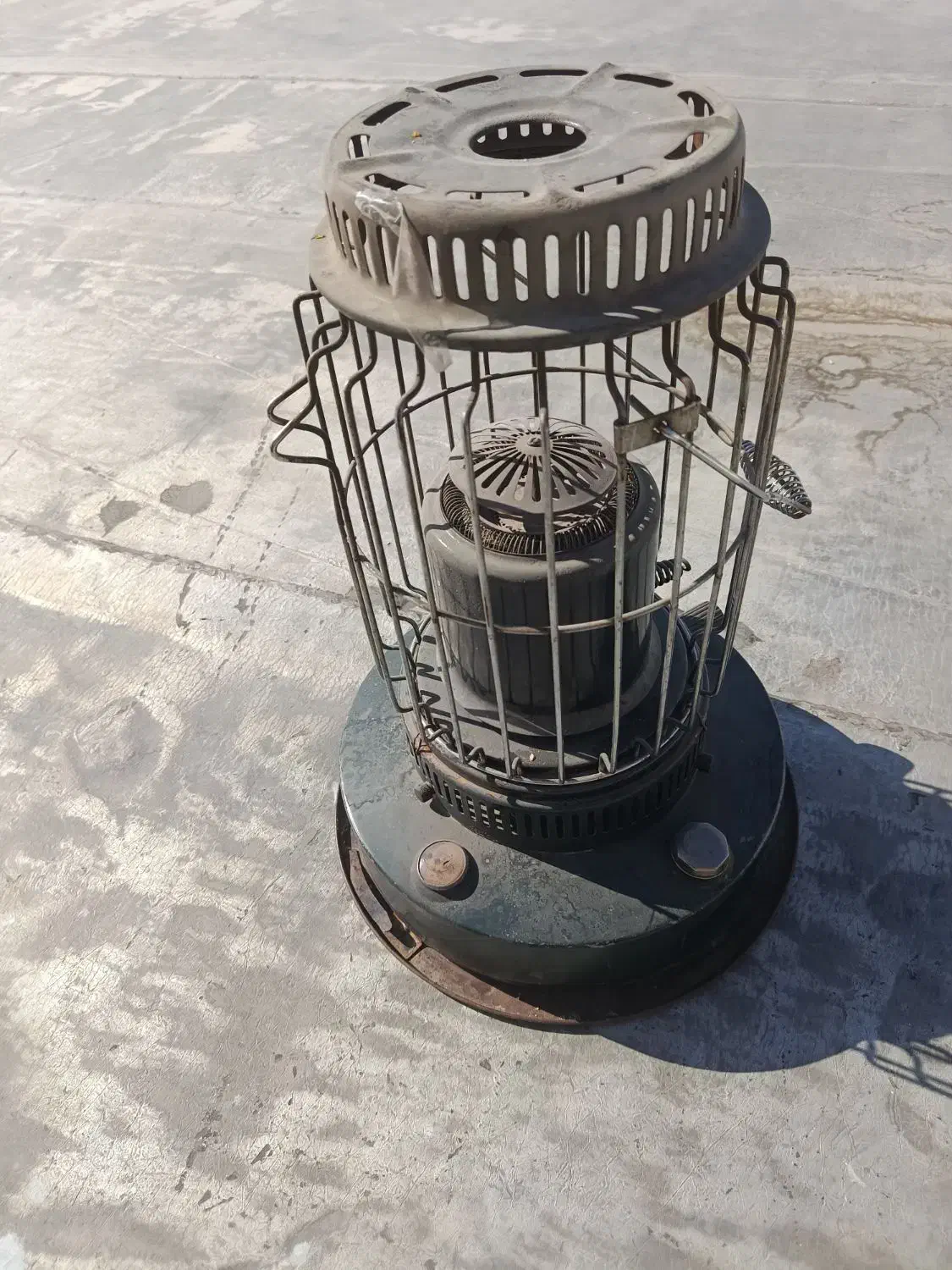 آترا|بخاری، هیتر، شومینه|کوه چنار, |دیوار