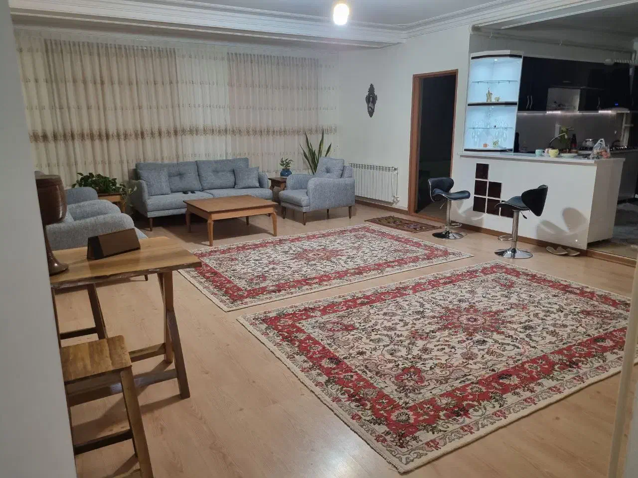 اجاره تک واحدی 120 متری واقع در کوی فرمانداری|اجارهٔ آپارتمان|مراغه, |دیوار