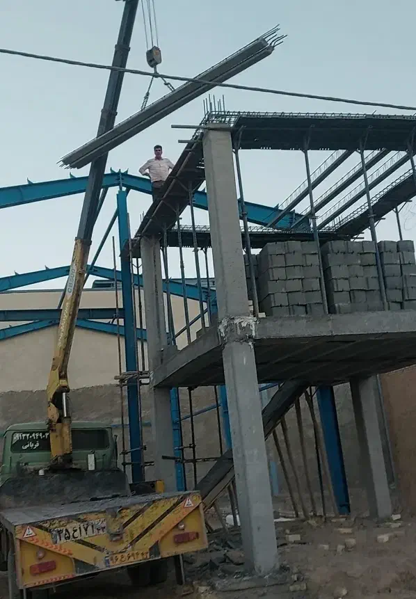 جرثقیل خاور کفی دار۳تن|خدمات حمل و نقل|برخوار, |دیوار