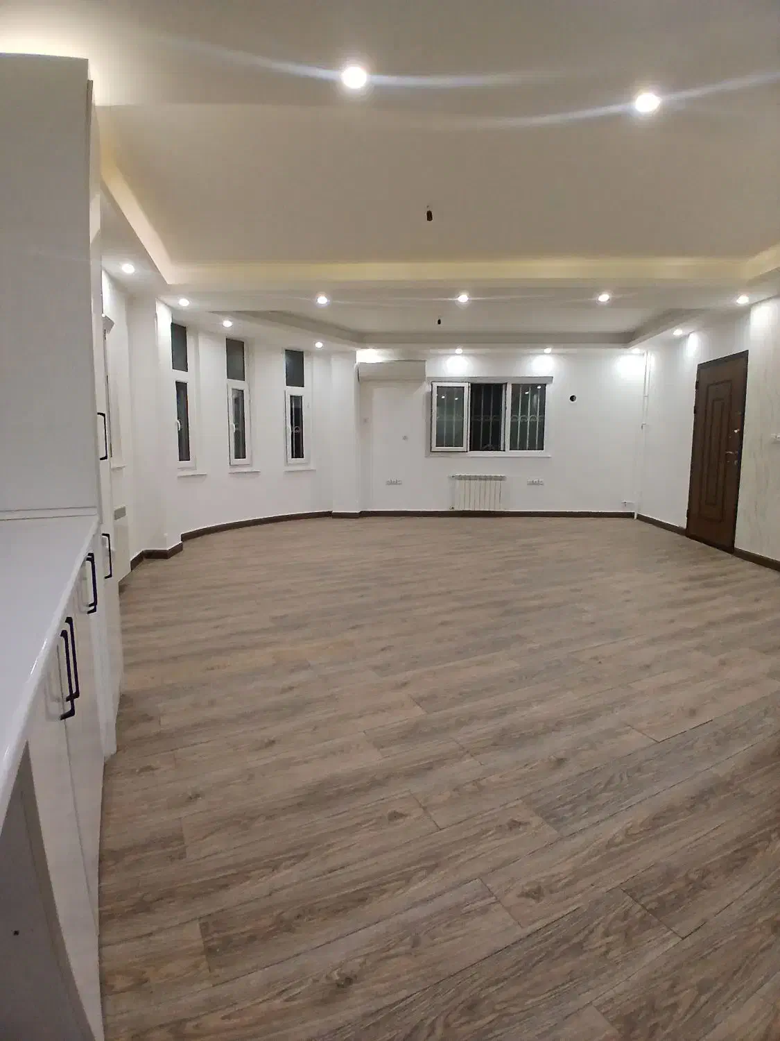 تکواحدی نقلی/کارگر فرد/فوول|فروش آپارتمان|لاهیجان, رجایی|دیوار