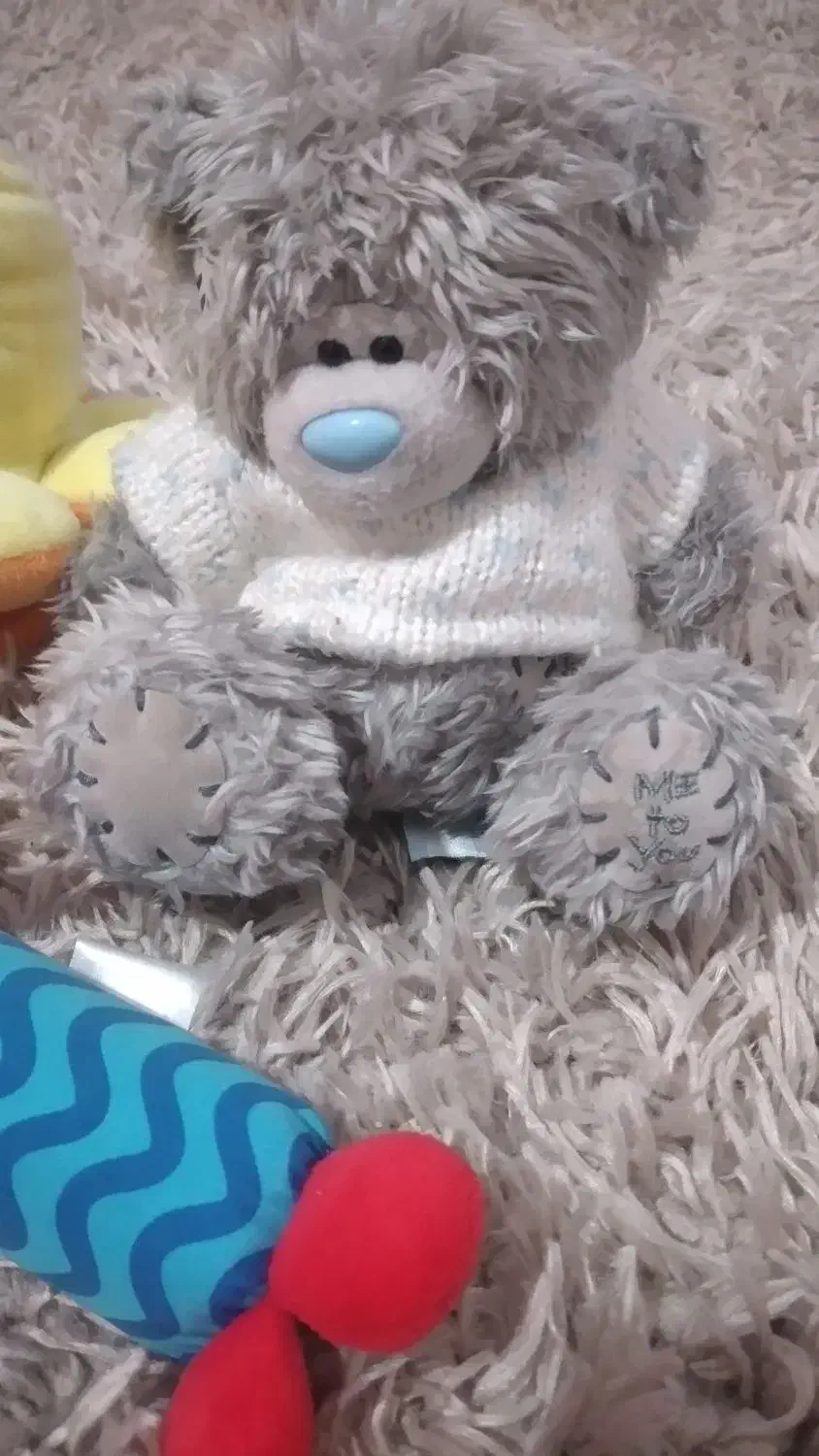 عروسک|اسباببازی بچه|تالش, تالش|دیوار