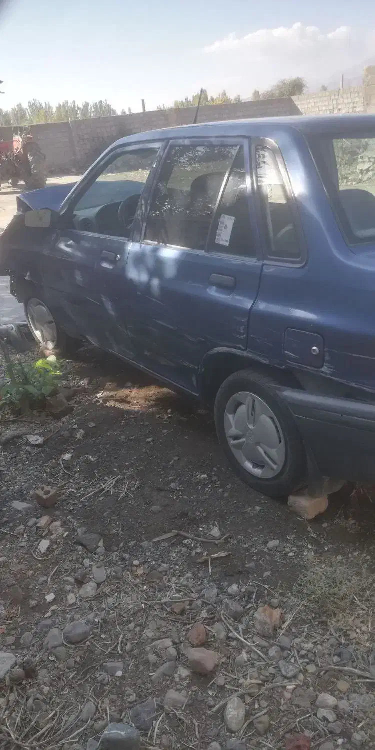 ماشین پراید مدل ۹۰ تصادفی جزی|خودرو سواری و وانت|خوی, |دیوار