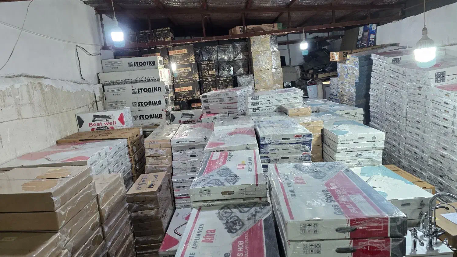 فروشنده منشی|استخدام بازاریابی و فروش|تهران, نعمتآباد|دیوار