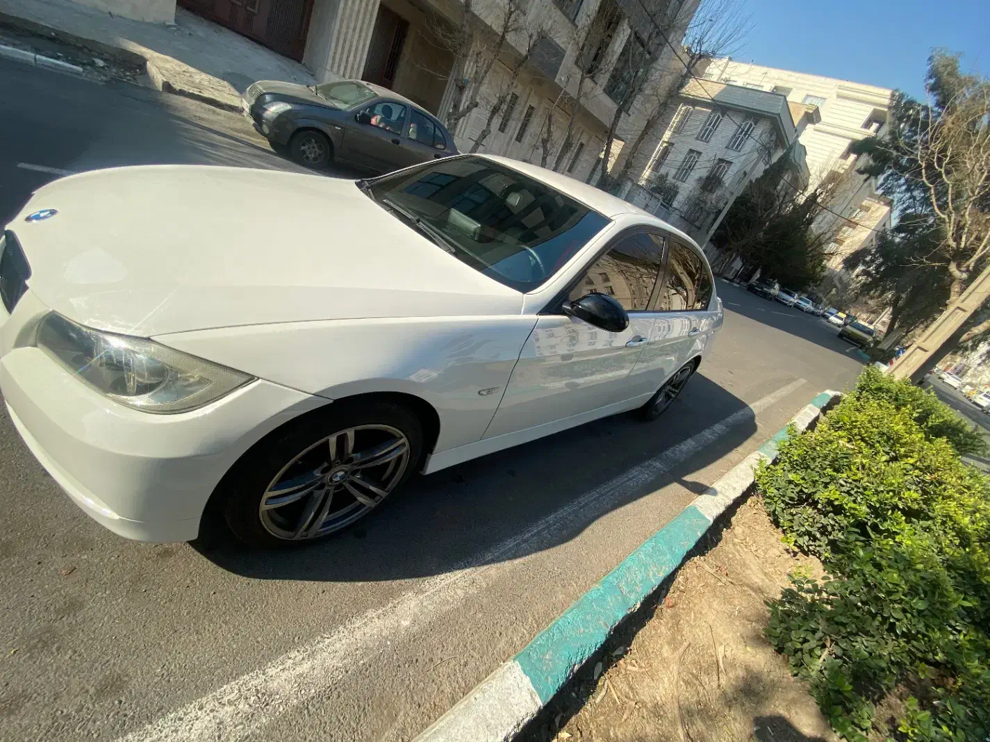 بی ام و ۳۲۰|خودرو سواری و وانت|تهران, شمس‌آباد|دیوار