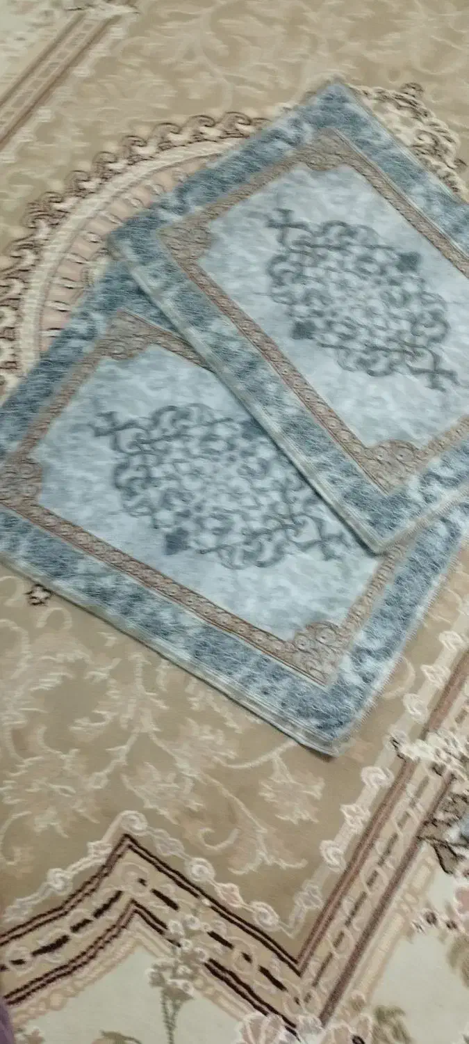 روبالشی درجه یک|رختخواب، بالش، پتو|مشگین شهر, |دیوار