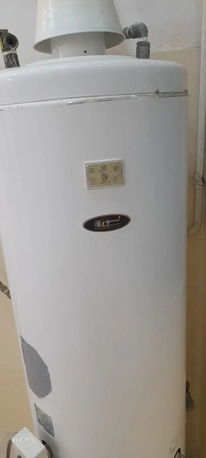 آبگرمکن ایستاده لورچ|آبگرمکن، پکیج، شوفاژ|ملایر, |دیوار