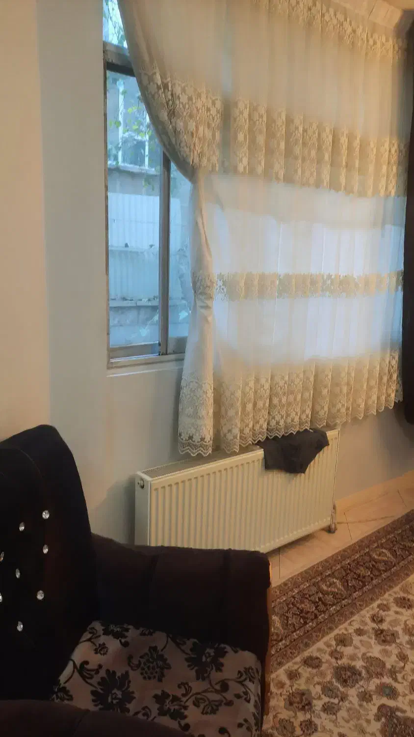 اپارتمان ۳ طبقه تک واحدی طبقه همکف