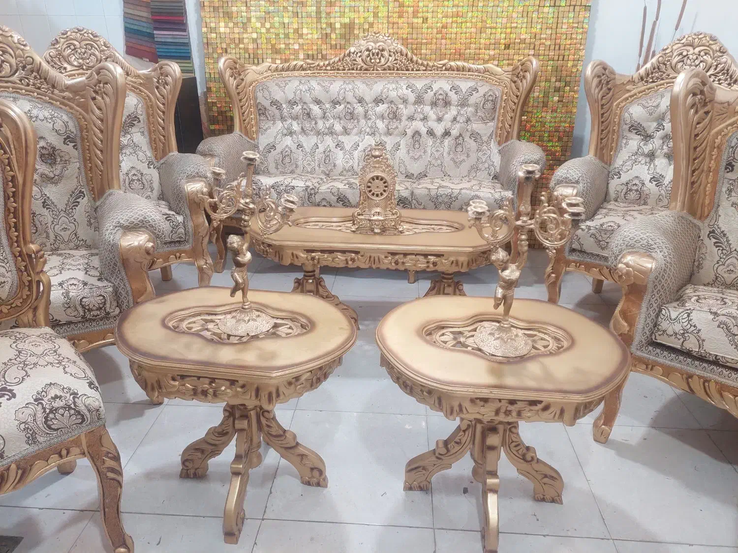 مبل سلطنتی ۹ نفره شاه نشین تمام منبت راش ورق طلا|مبلمان خانگی و میز عسلی|قزوین, |دیوار