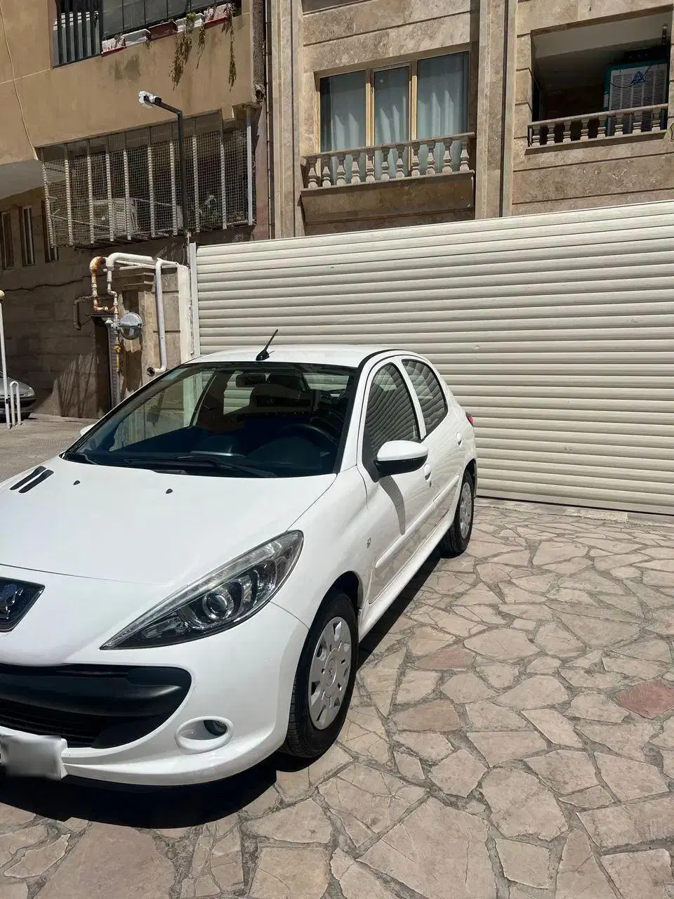 207فلز|خودرو سواری و وانت|کرمان, |دیوار