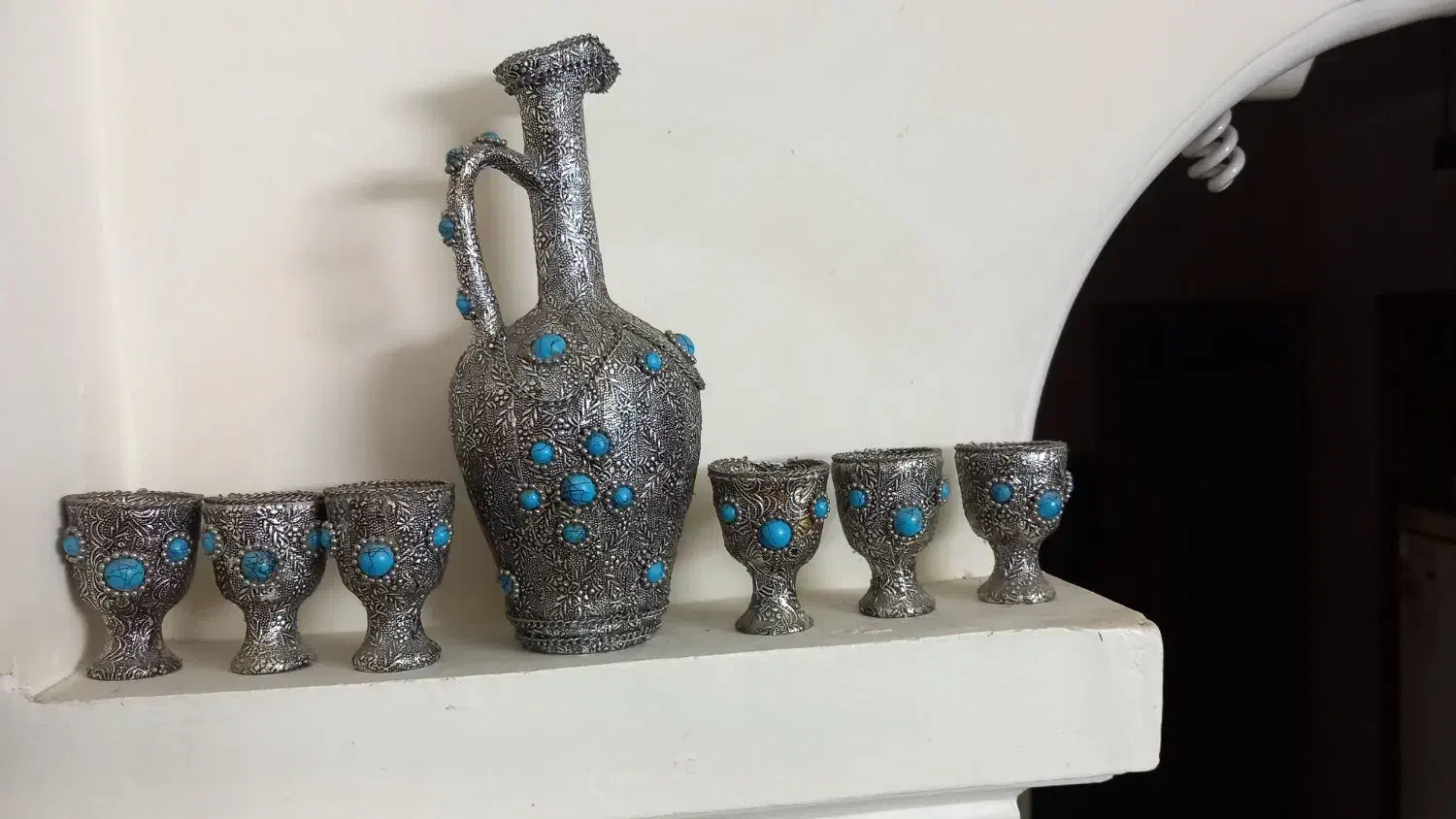 دکوری مرصع  قدیمی و قندان مسی|کلکسیون اشیاء عتیقه|لاهیجان, انقلاب|دیوار