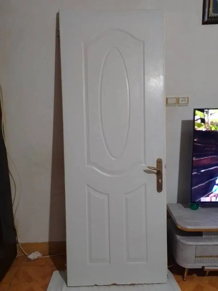 درب چوبی|مصالح و تجهیزات ساختمان|رشت, رشتیان|دیوار