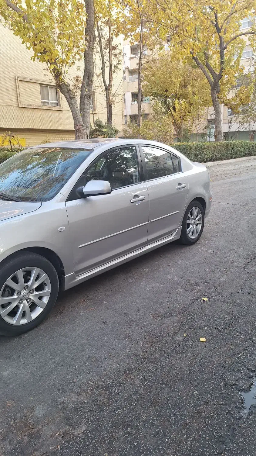 مزدا ۳ خونگی یه برگ سند بدون رنگ کم کار|خودرو سواری و وانت|اصفهان, شاهزید|دیوار