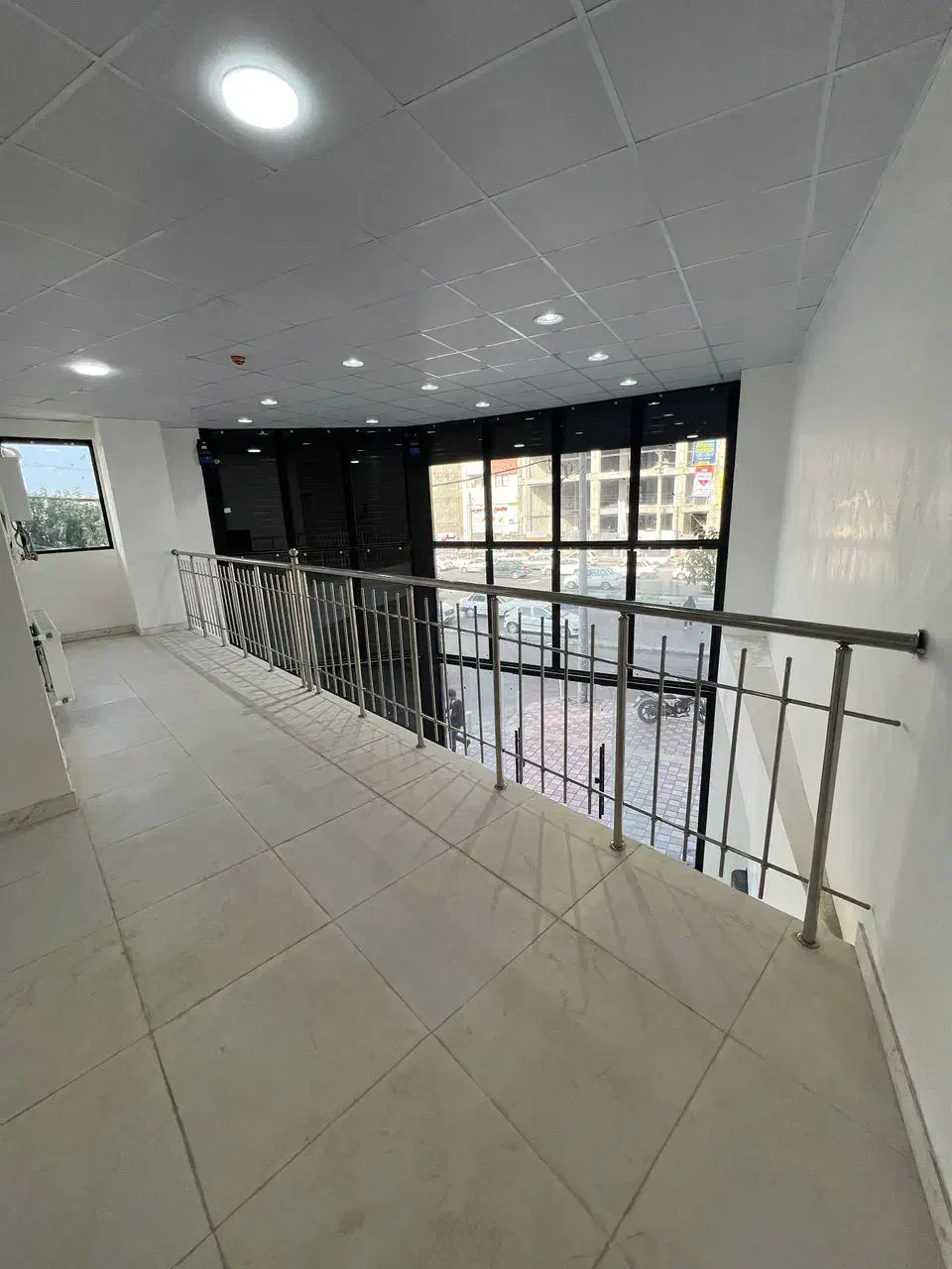 تجاری براصلی/قلی پور/فول امکانات|اجارهٔ مغازه و غرفه|رشت, آزادگان|دیوار