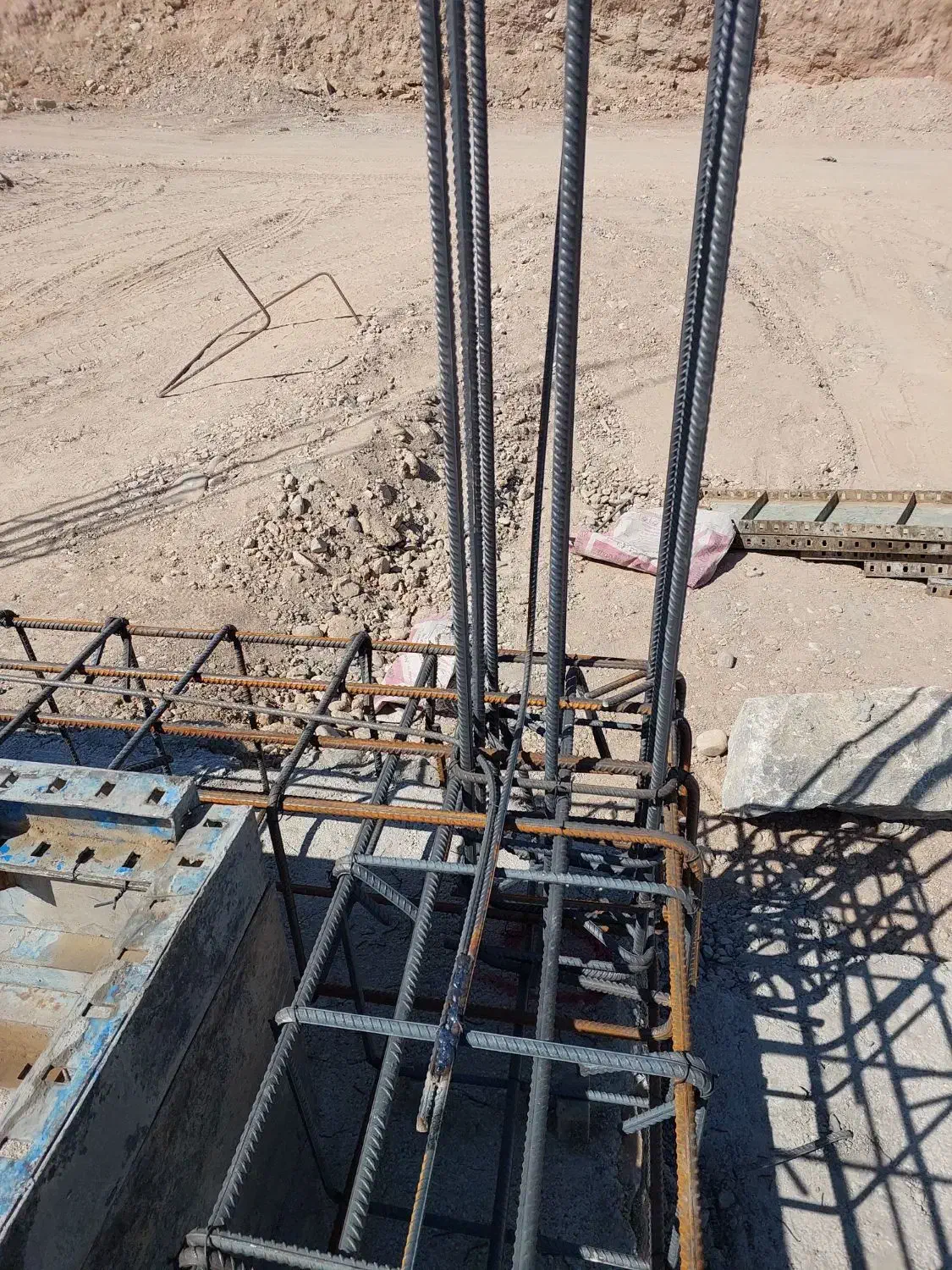 نیازمند به اکیپ ارماتوربند|استخدام معماری، عمران و ساختمانی|قم, نیروگاه|دیوار