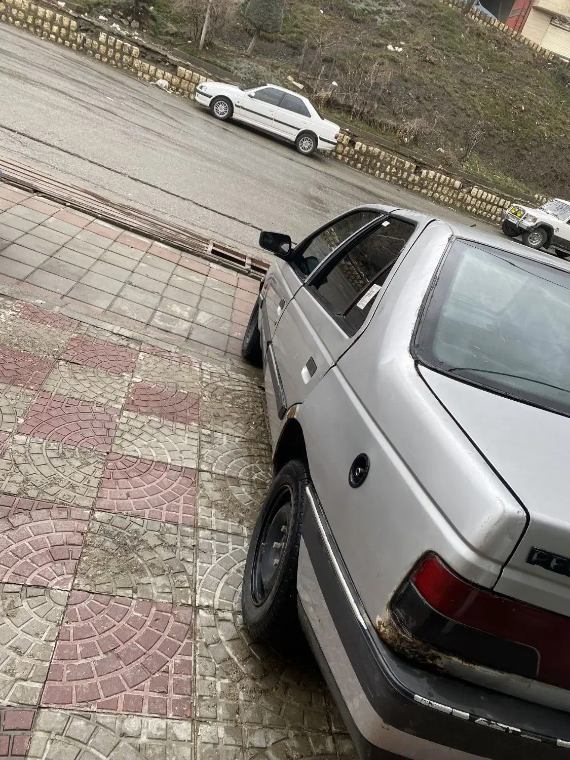 فروش ماشین۴۰۵|خودرو سواری و وانت|سردشت, |دیوار