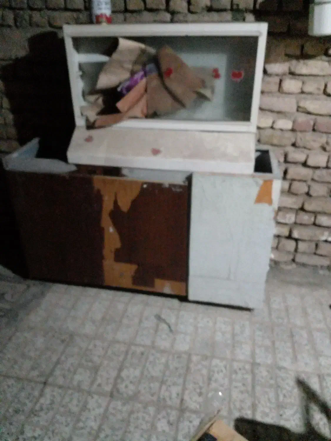 کابی|مصالح و تجهیزات ساختمان|نیشابور, تریا پارک|دیوار