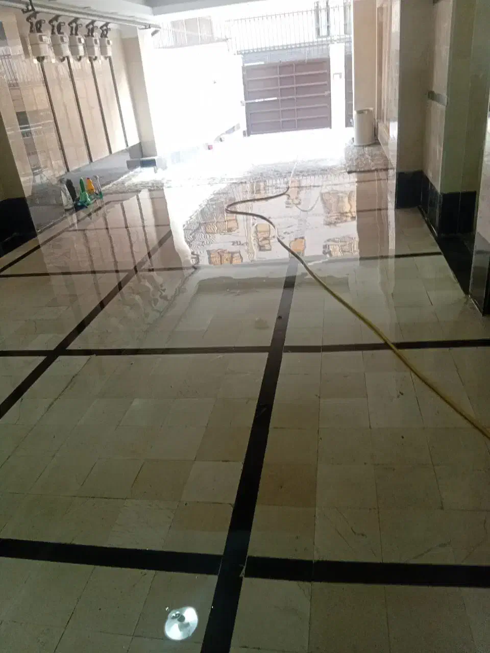 نظافت ساختمان اداری شرکت ومسکونی|خدمات نظافت|تهران, سجاد|دیوار